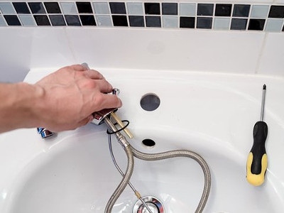 Curzon-Berners Plumber — Photos 3